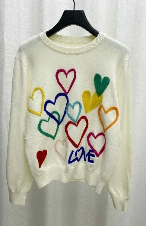 White Love Embroidered Sweatshirt | Xiumin - EXO 3 White Love Embroidered Sweatshirt | Xiumin - EXO