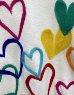 White Love Embroidered Sweatshirt | Xiumin - EXO 21 White Love Embroidered Sweatshirt | Xiumin - EXO -Diva s Closet Xiumin EXO Love Embroidered Sweater 8 e1612836044637