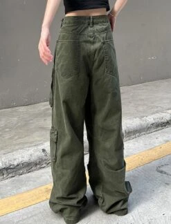 Army Green Multi-Pocket Cargo Jeans | Yeji - ITZY -Diva s Closet Yeji ITZY Army Green Multi Pocket Cargo Jeans 3