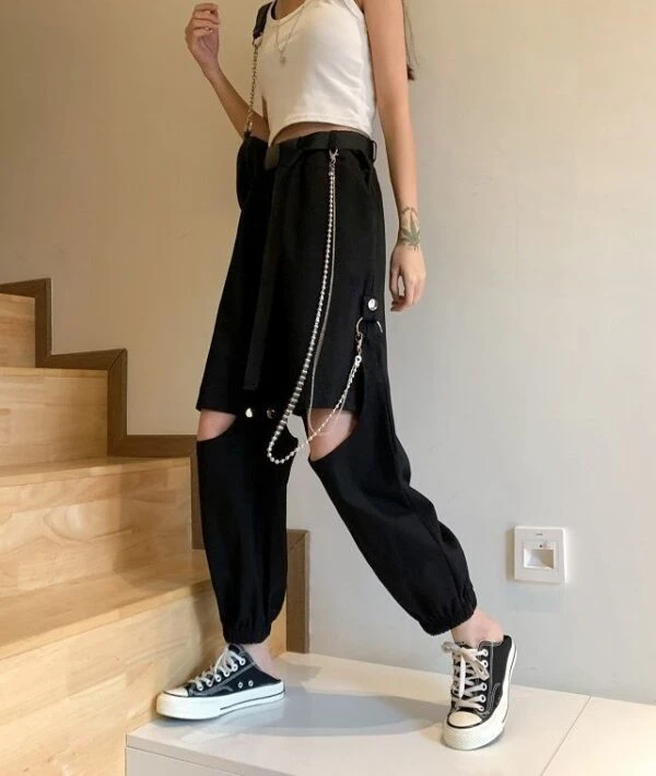Black Detachable Pants | Yiren - Everglow 7 Black Detachable Pants | Yiren - Everglow - Image 5