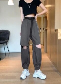 Black Detachable Pants | Yiren - Everglow 29 Black Detachable Pants | Yiren - Everglow -Diva s Closet Yiren Everglow Black Detachable Pants 6