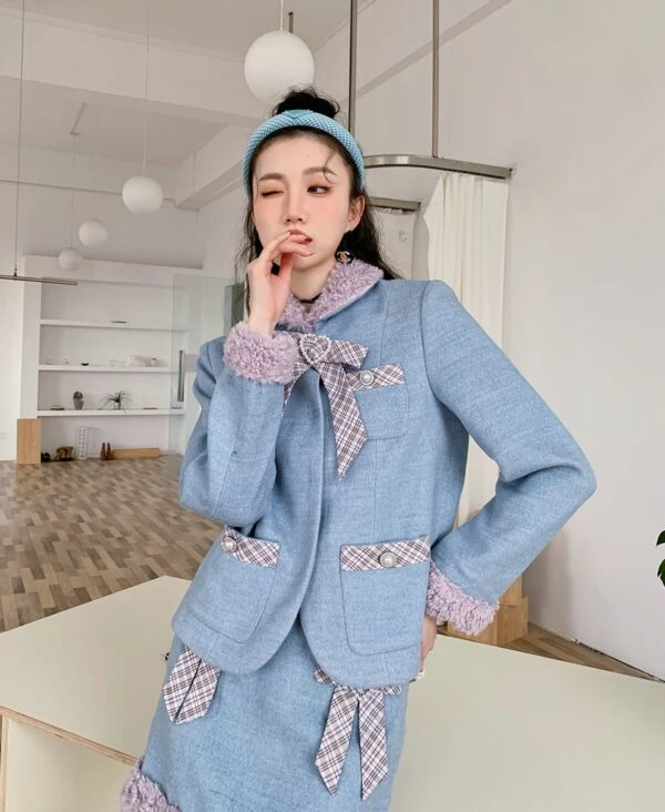 Blue Bowknot Woolen Skirt | Yuqi - (G)I-DLE 6 Blue Bowknot Woolen Skirt | Yuqi - (G)I-DLE - Image 4