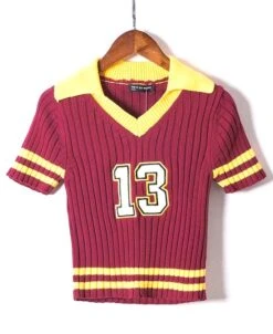 Red Cropped Collared Polo Shirt | Seulgi - Red Velvet -Diva s Closet red velvet seulgi irene crop top6